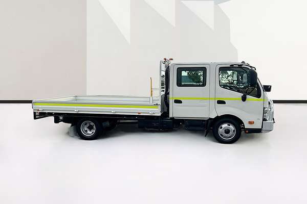 2020 Hino 300 616 LONG XZU720R 4x2 LWB