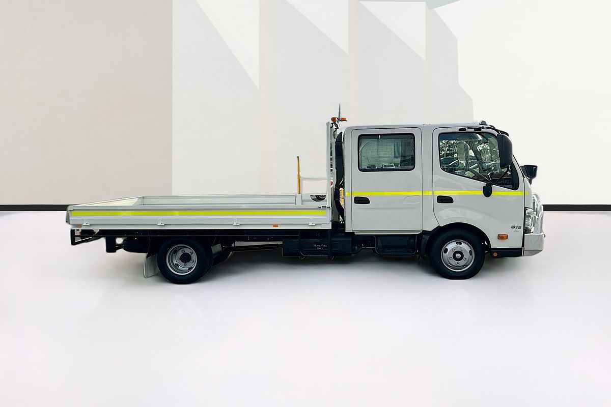 2020 Hino 300 616 LONG XZU720R 4x2 LWB