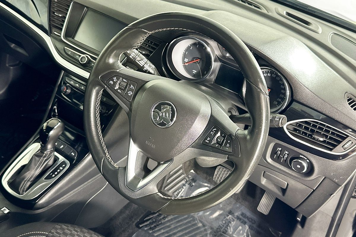 2017 Holden ASTRA R BK MY17