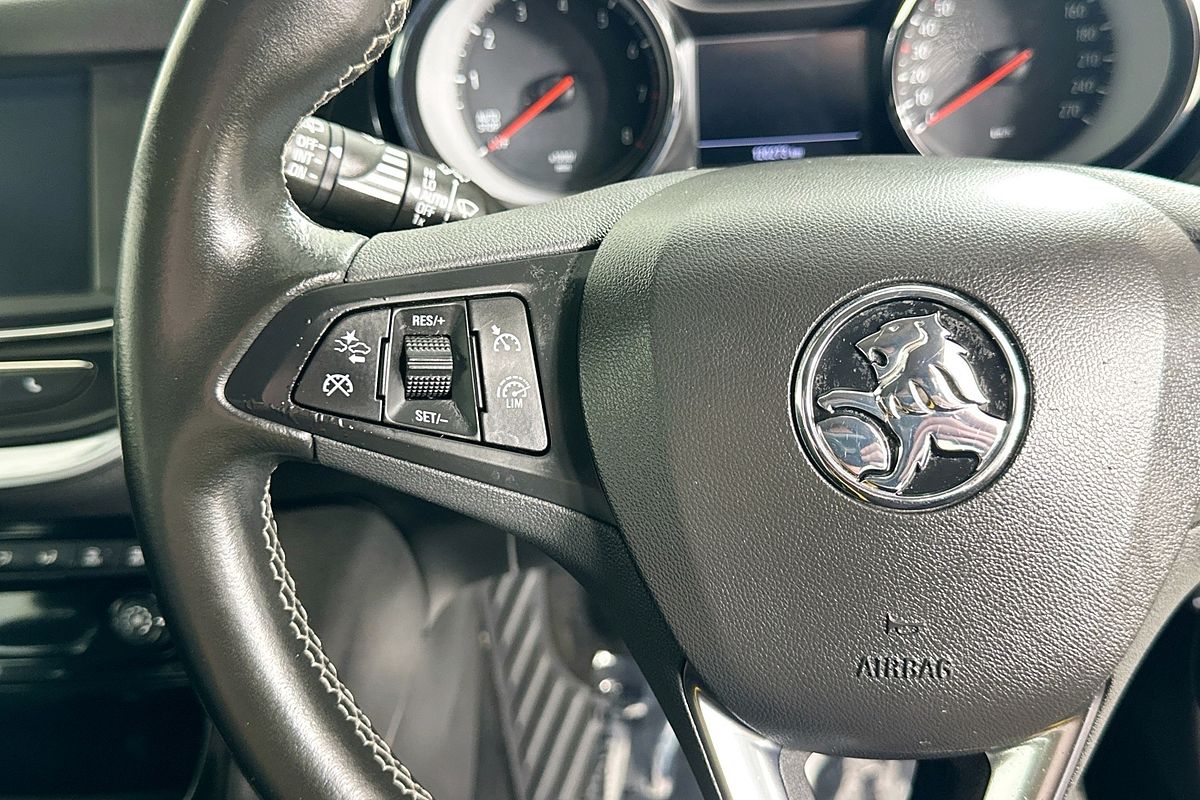 2017 Holden ASTRA R BK MY17