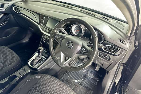 2017 Holden ASTRA R BK MY17