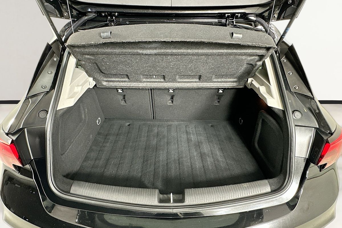 2017 Holden ASTRA R BK MY17