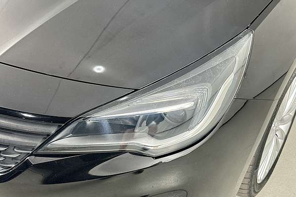 2017 Holden ASTRA R BK MY17
