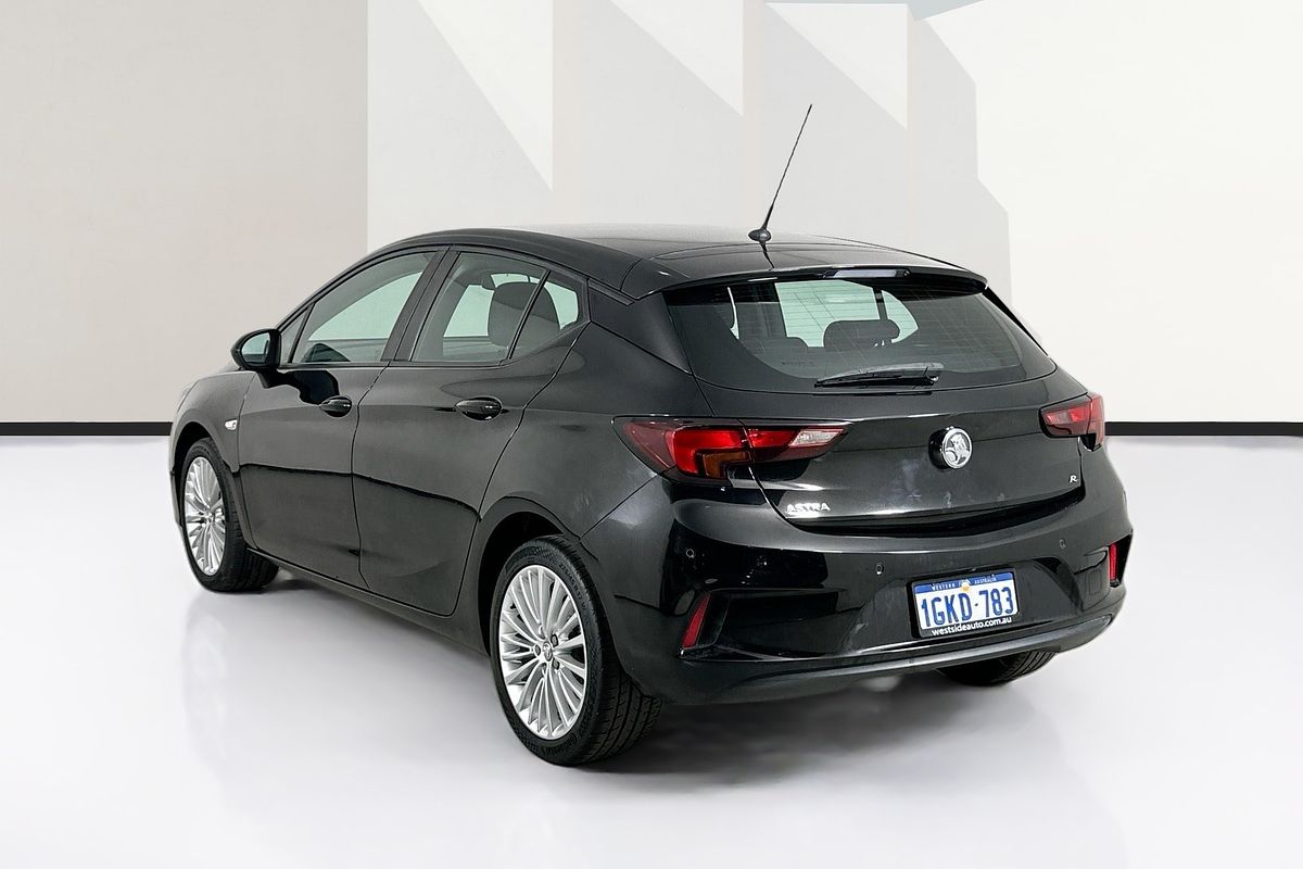 2017 Holden ASTRA R BK MY17