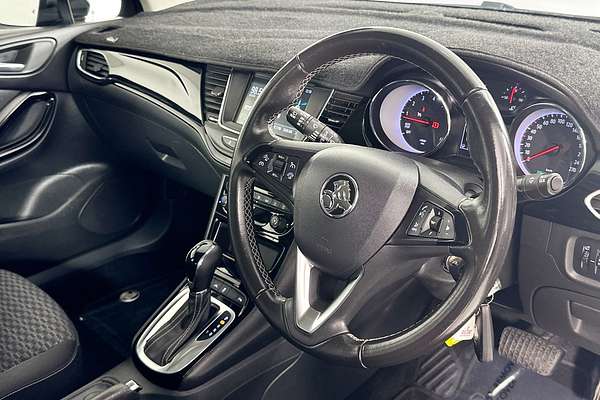 2018 Holden ASTRA R BK MY18.5