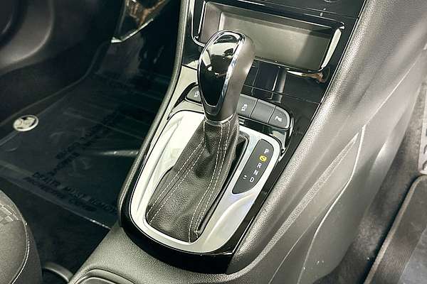 2018 Holden ASTRA R BK MY18.5