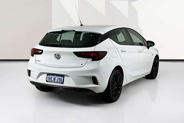 2017 Holden ASTRA R BK MY17