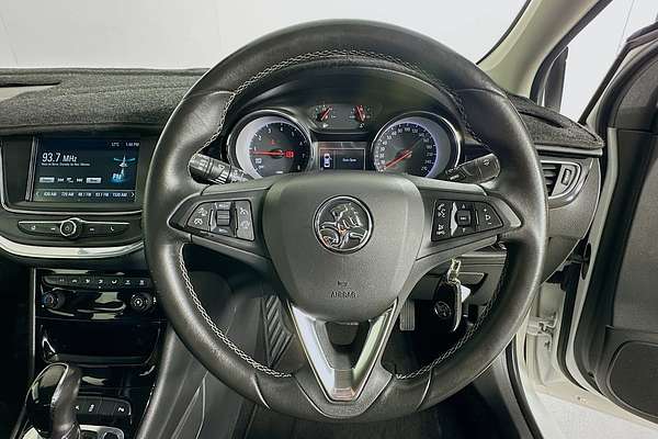 2017 Holden ASTRA R BK MY17