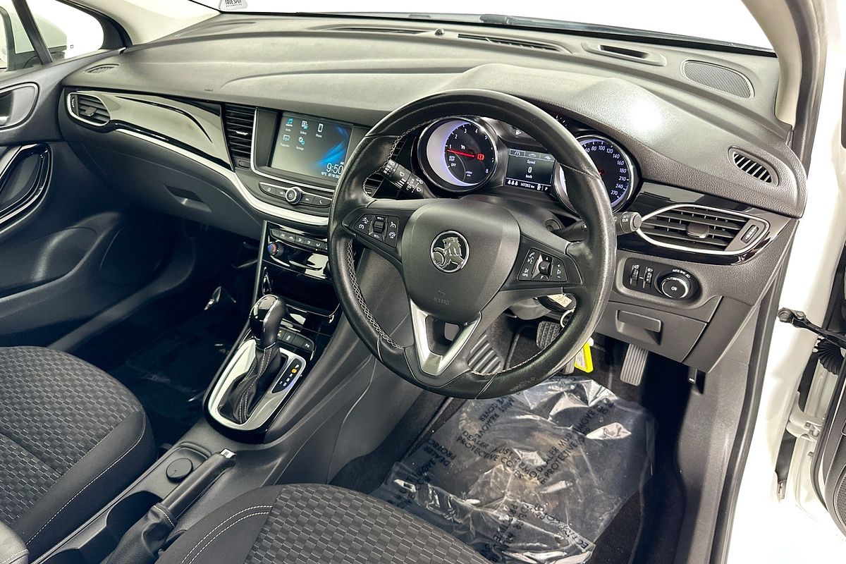 2017 Holden ASTRA R BK MY17