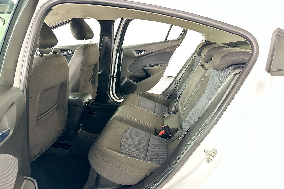 2017 Holden ASTRA LS BL MY17