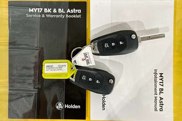 2017 Holden ASTRA LS BL MY17