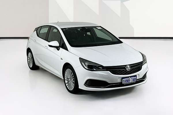 2017 Holden ASTRA R BK MY17