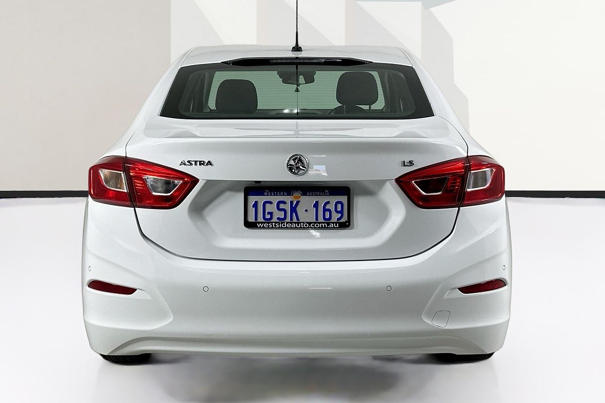 2018 Holden ASTRA LS PLUS BL MY17