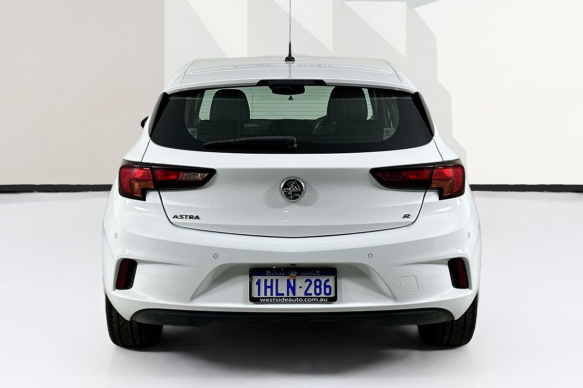 2017 Holden ASTRA R BK MY17