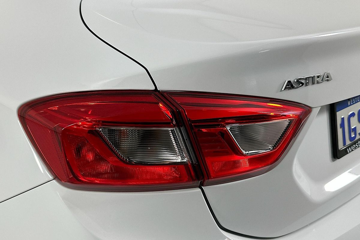2018 Holden ASTRA LS PLUS BL MY17