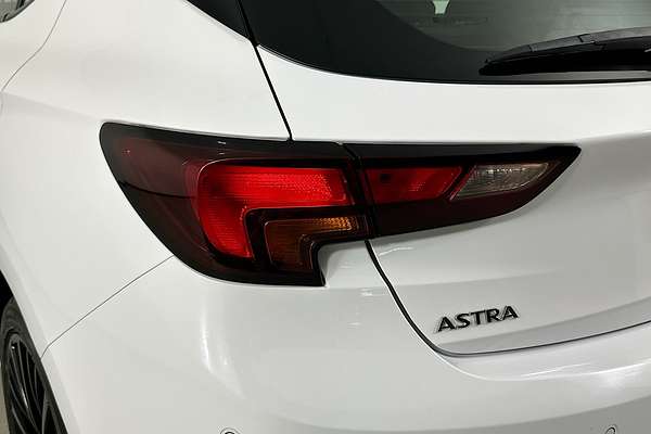 2017 Holden ASTRA R BK MY17