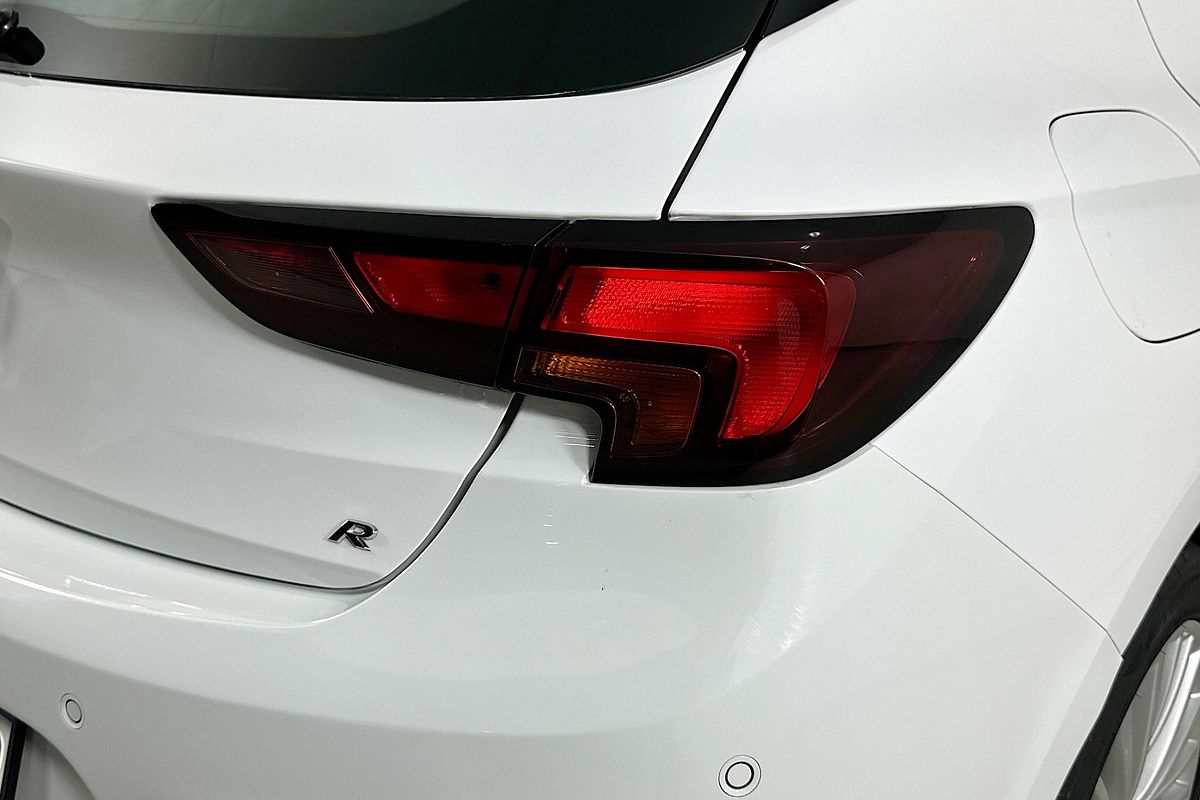 2017 Holden ASTRA R BK MY17