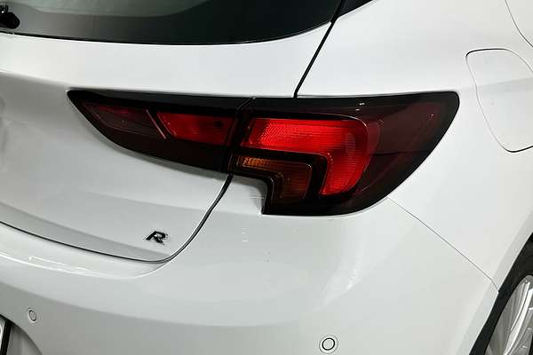 2017 Holden ASTRA R BK MY17