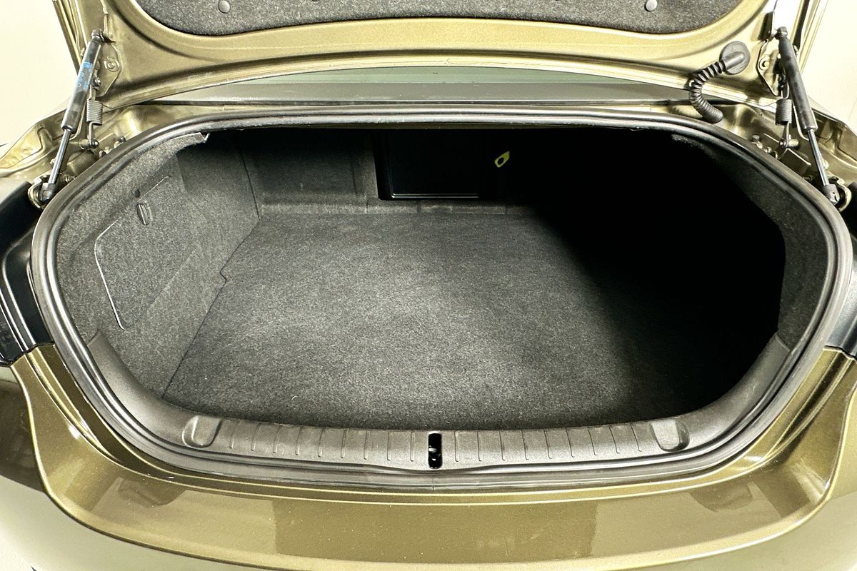 2016 Holden CALAIS  VF II