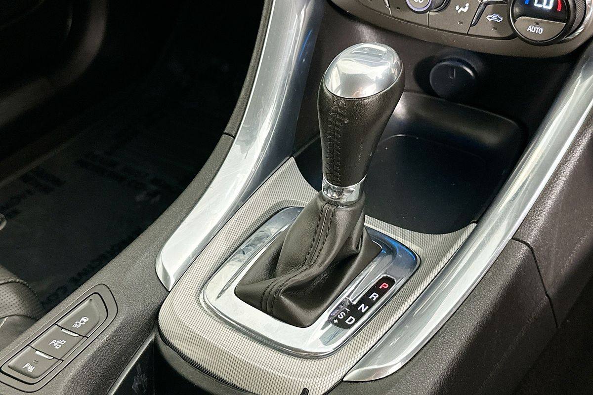 2015 Holden CALAIS  VF II