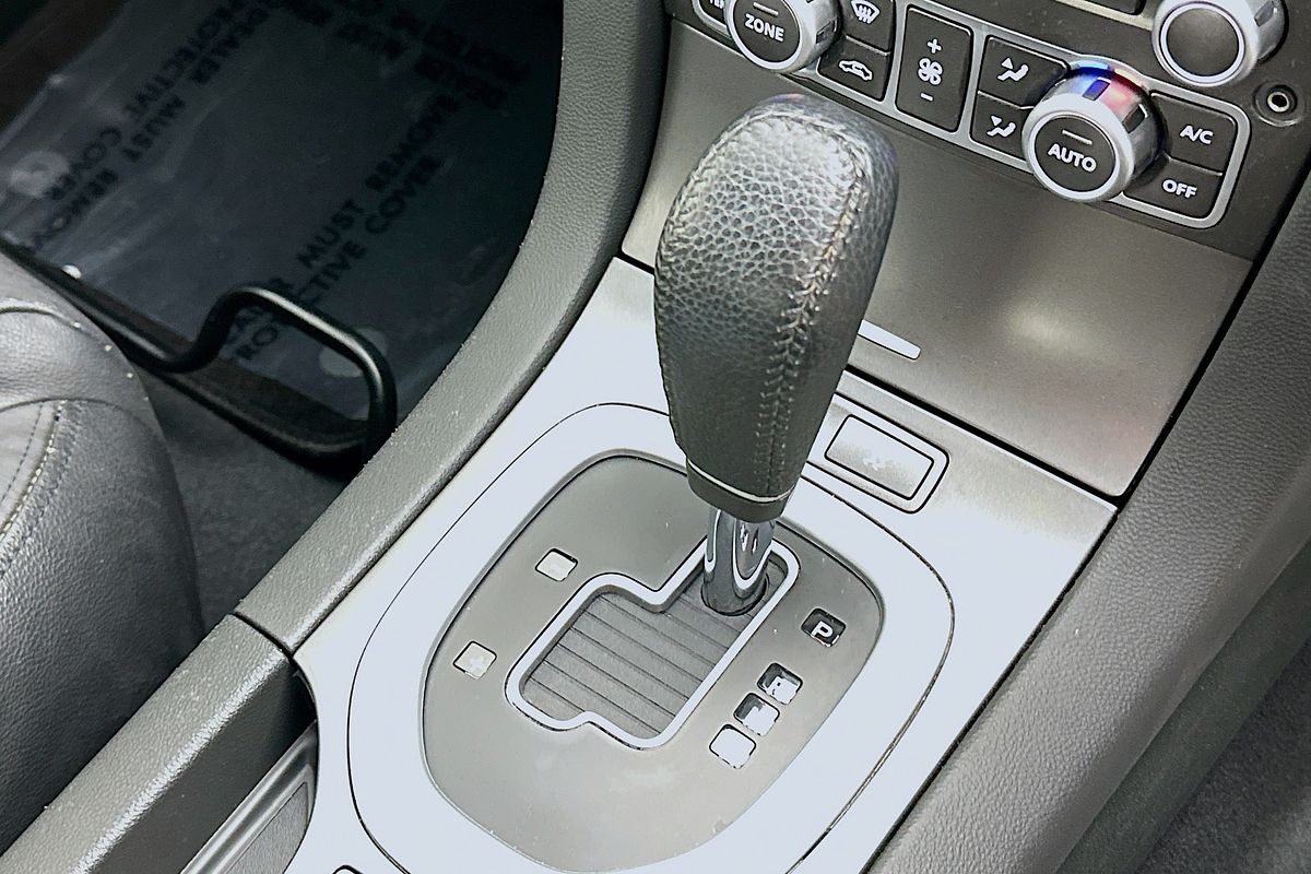 2010 Holden CALAIS V VE MY10
