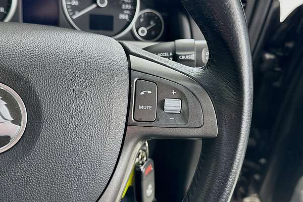 2010 Holden CALAIS V VE MY10