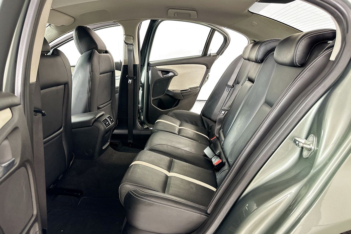 2015 Holden CALAIS  VF II