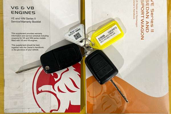 2012 Holden CALAIS  VE II MY12