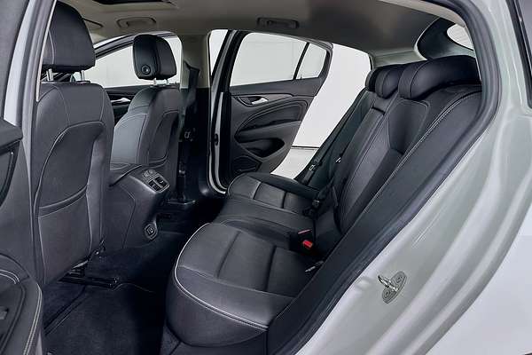 2018 Holden Calais V ZB