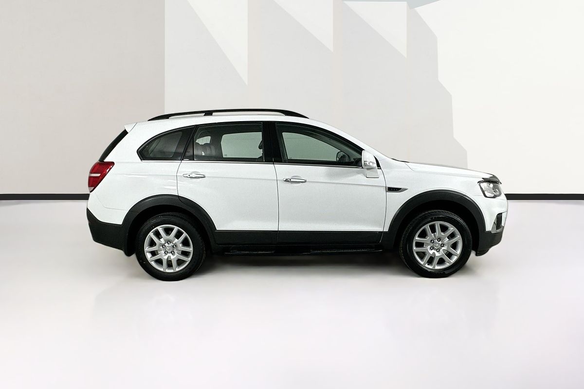 2017 Holden CAPTIVA ACTIVE 7 SEATER CG MY17
