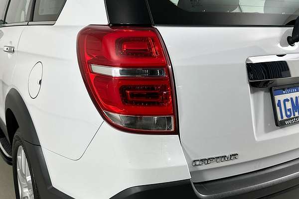 2017 Holden CAPTIVA ACTIVE 7 SEATER CG MY17