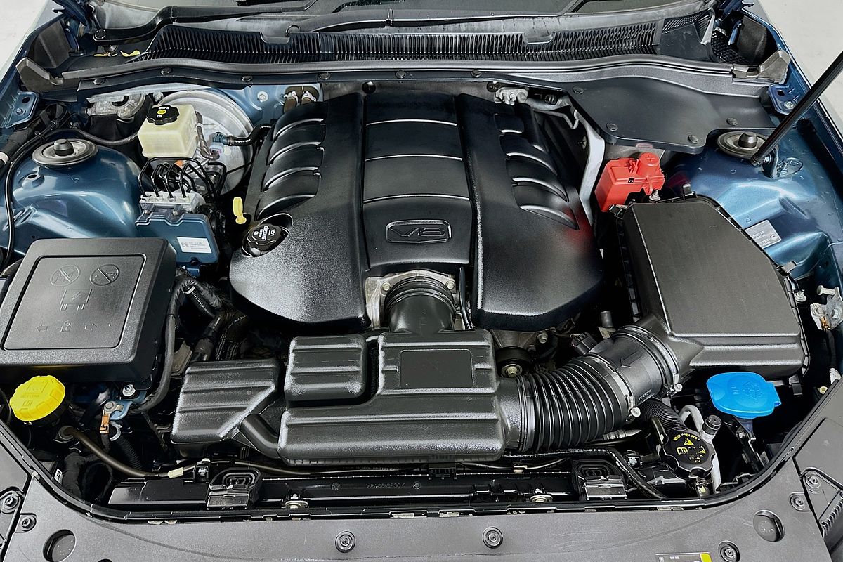 2013 Holden COMMODORE SS-V REDLINE VF