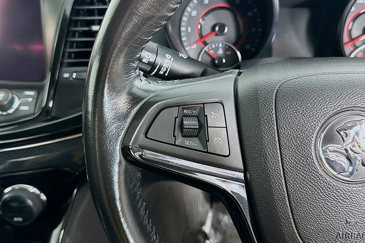 2016 Holden COMMODORE SV6 BLACK EDITION VFII MY16