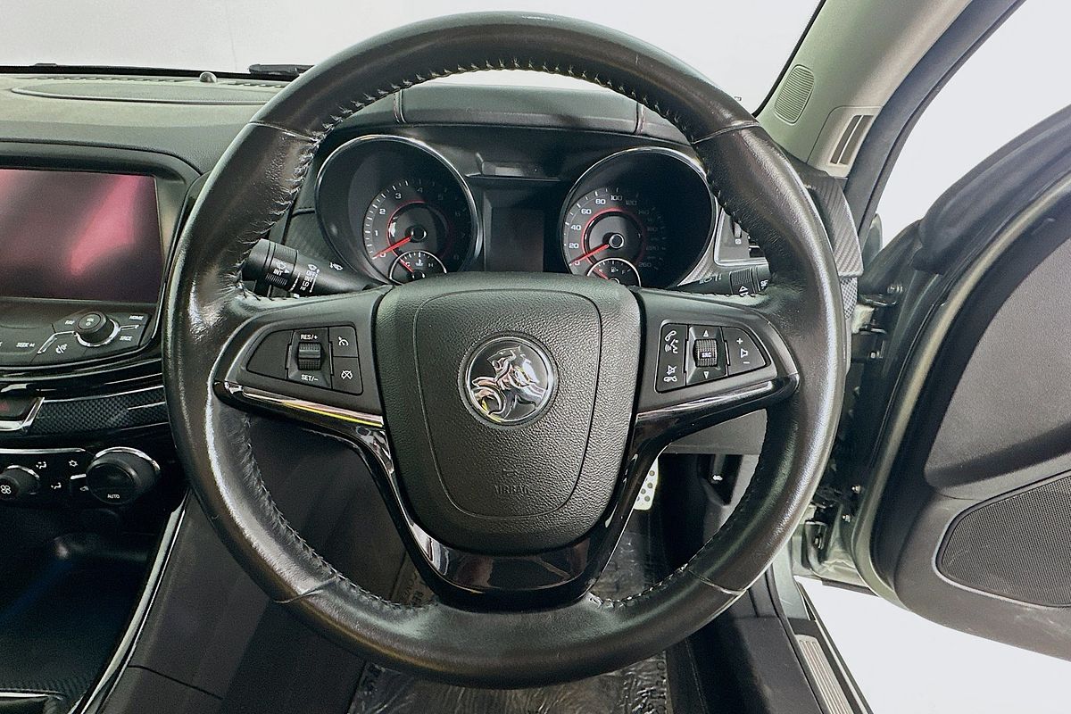 2016 Holden COMMODORE SV6 BLACK EDITION VFII MY16