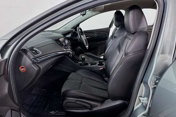 2016 Holden COMMODORE SV6 BLACK EDITION VFII MY16