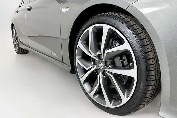 2018 Holden COMMODORE VXR ZB