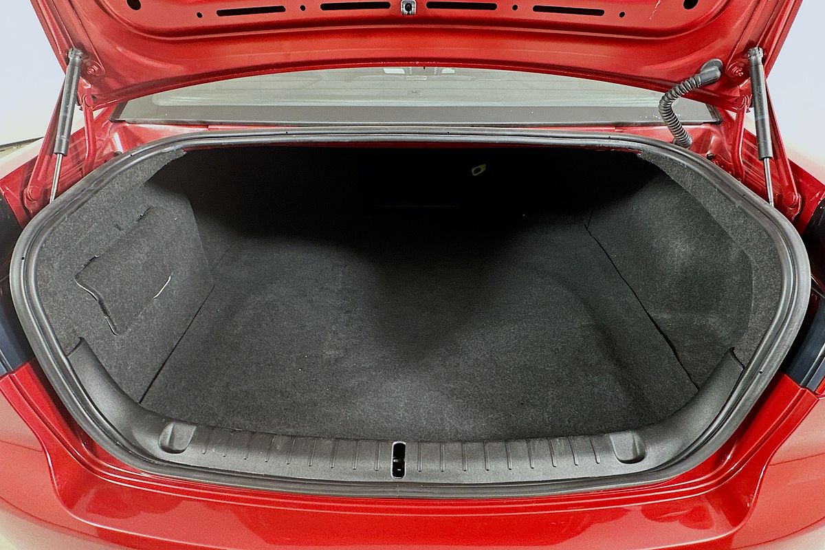2012 Holden COMMODORE SV6 VE II MY12