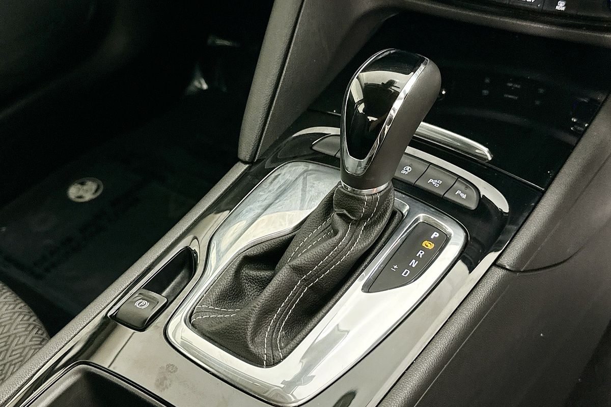 2020 Holden COMMODORE LT ZB MY20