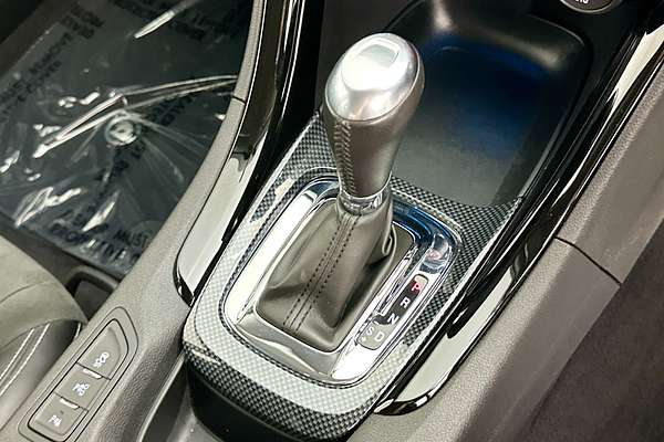 2017 Holden COMMODORE SS VF II MY17