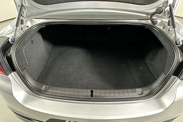 2015 Holden COMMODORE SV6 STORM VF MY15