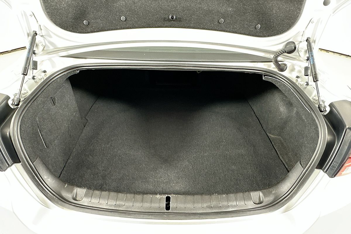 2017 Holden COMMODORE SV6 VF II MY17