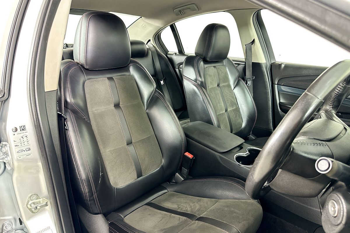 2014 Holden COMMODORE SV6 STORM VF