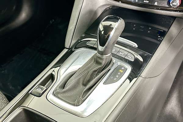 2019 Holden COMMODORE LT (5YR) ZB