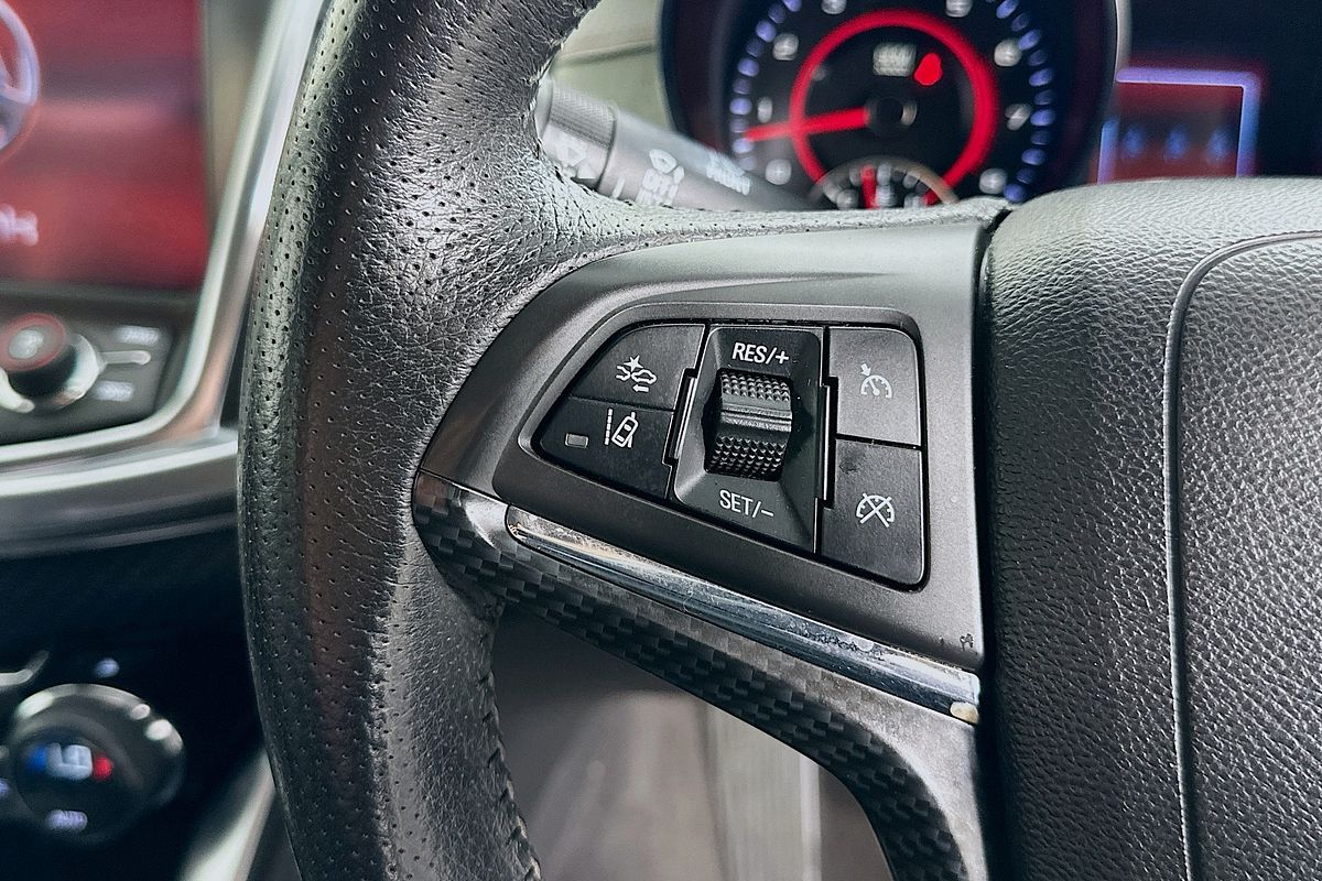 2013 Holden COMMODORE SS-V REDLINE VF