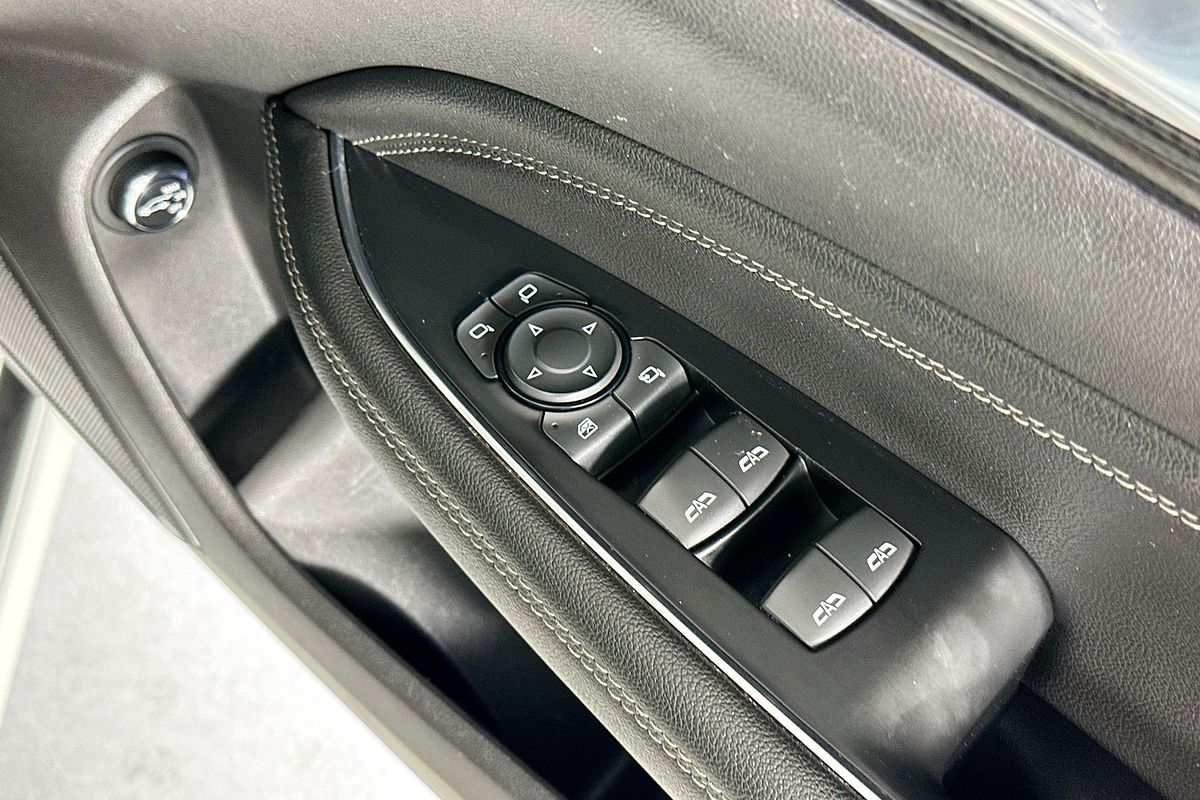 2018 Holden Commodore RS ZB
