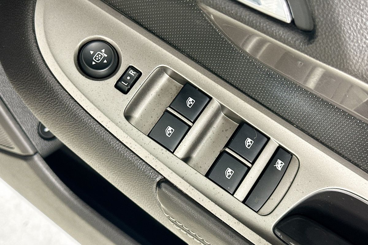 2013 Holden COMMODORE INTERNATIONAL VF MY14