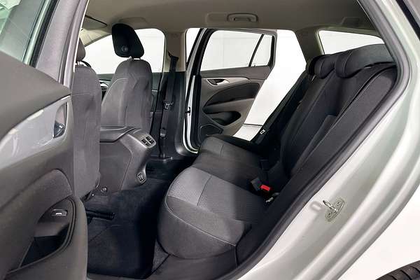 2018 Holden Commodore LT ZB