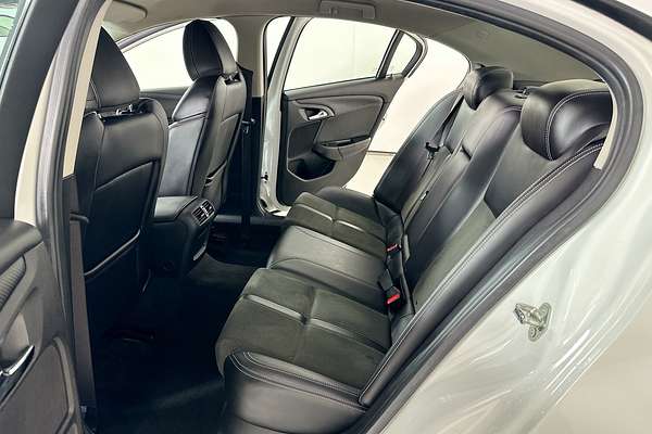 2017 Holden COMMODORE SV6 VF II MY17