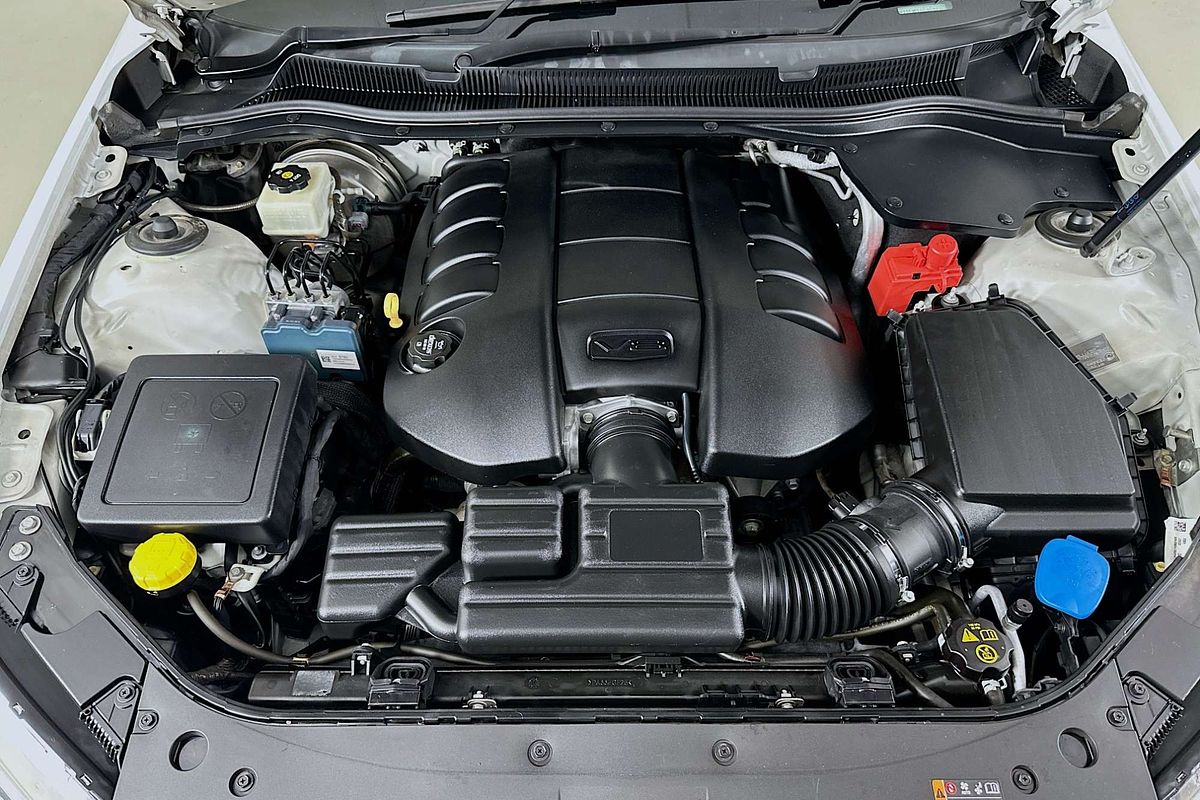 2015 Holden COMMODORE SS-V REDLINE VF MY15