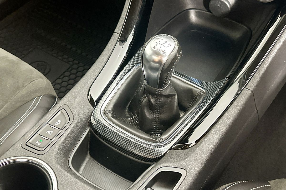 2013 Holden UTE SV6 VF REAR WHEEL DRIVE